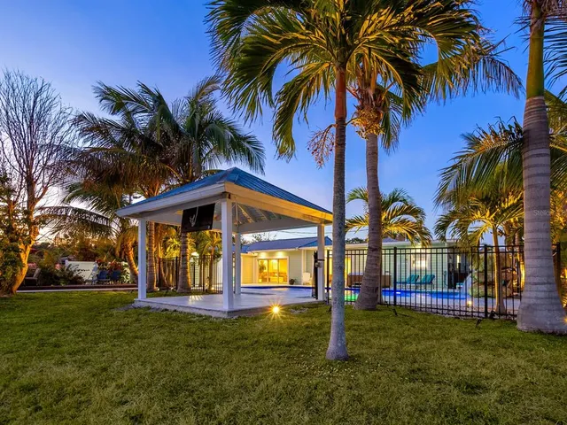$1,750,000 | 221 Lychee Road, Nokomis, FL 34275