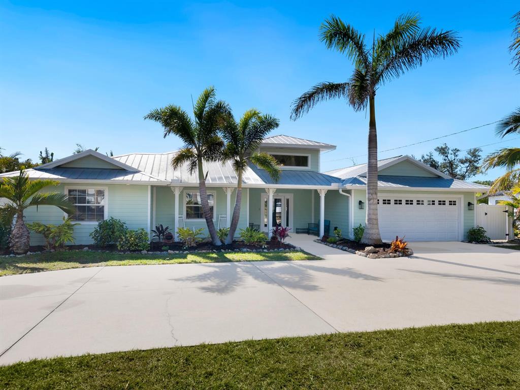 221 Lychee Road Nokomis, FL 34275 - Photo 8 of 73