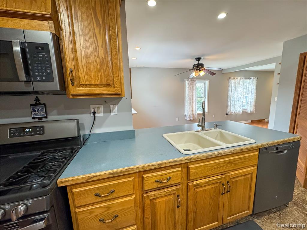 5381 Merrick Street Dearborn Heights, MI 48125 - Photo 12 of 45