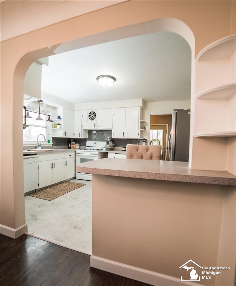 1845 South Custer Road Monroe, MI 48161 - Photo 10 of 26