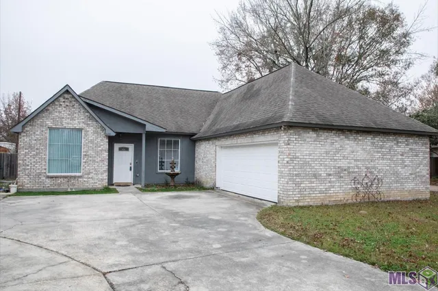 $280,000 | 3689 Ramey Drive, Zachary, LA 70791