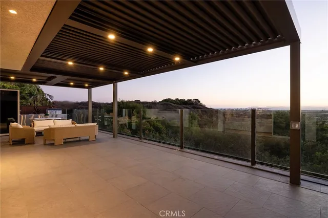 a view of city room with truck parked