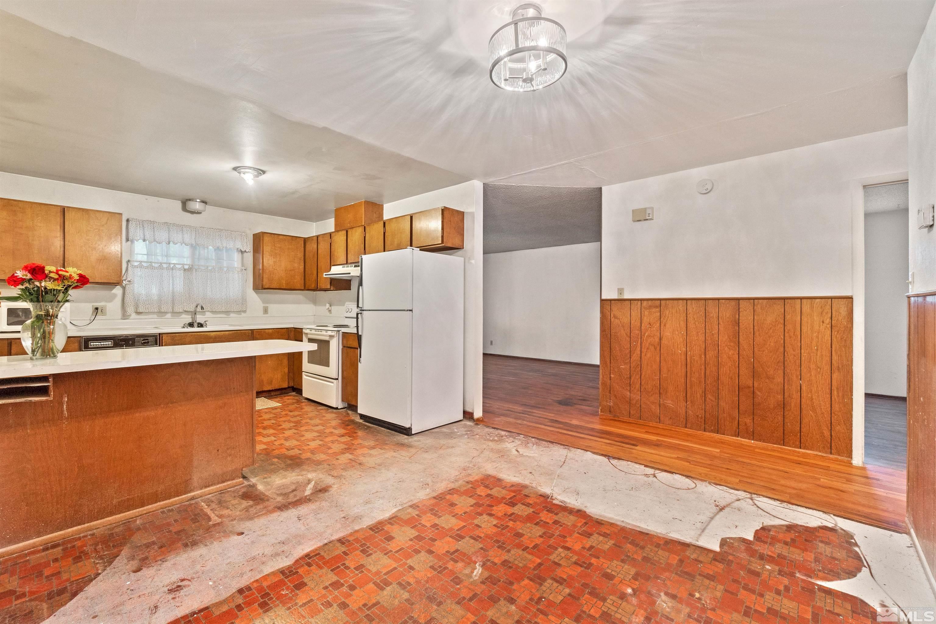 2501 Cannan Street Reno, NV 89512 - Photo 16 of 31 Photo 16