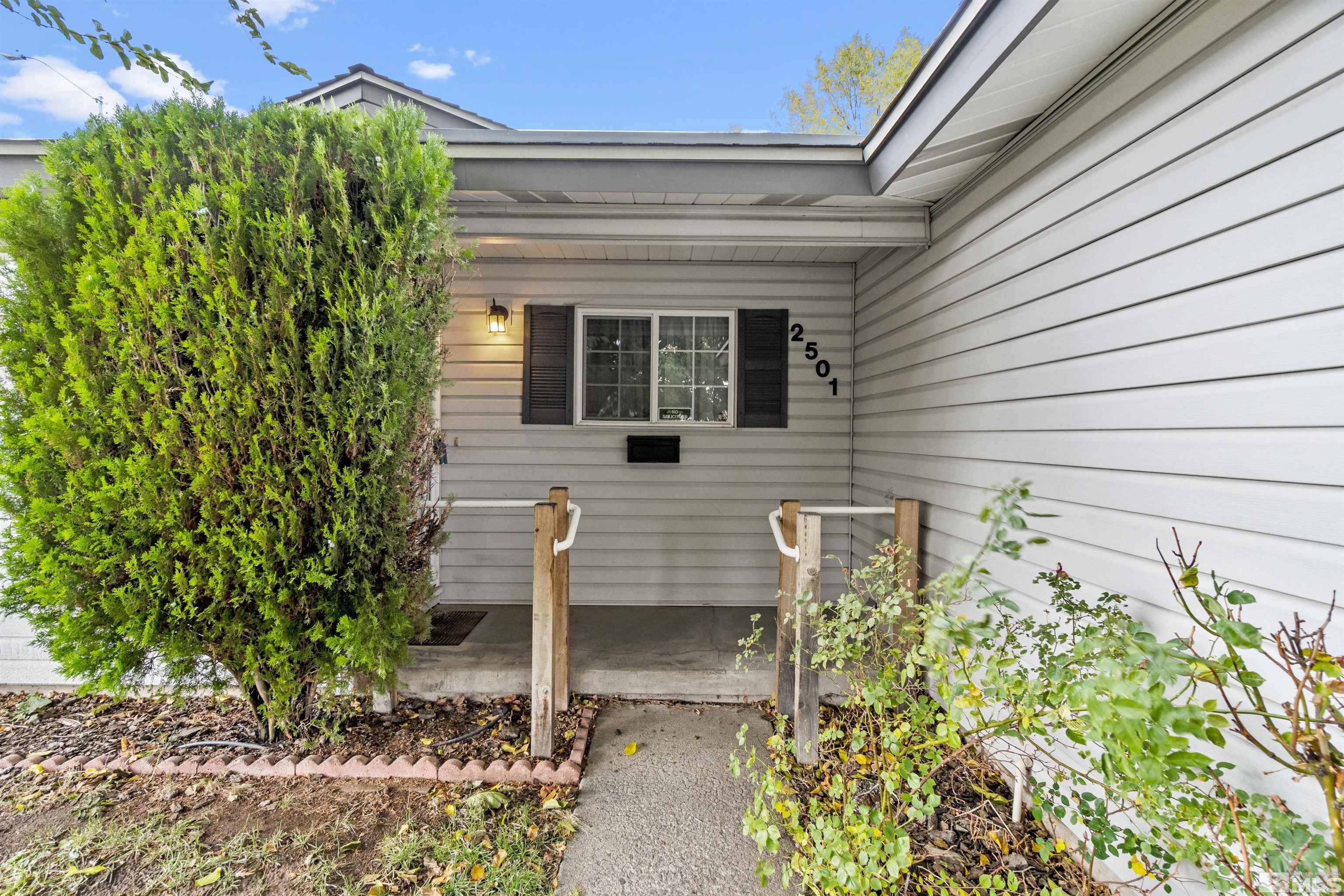 2501 Cannan Street Reno, NV 89512 - Photo 4 of 31 Photo 4