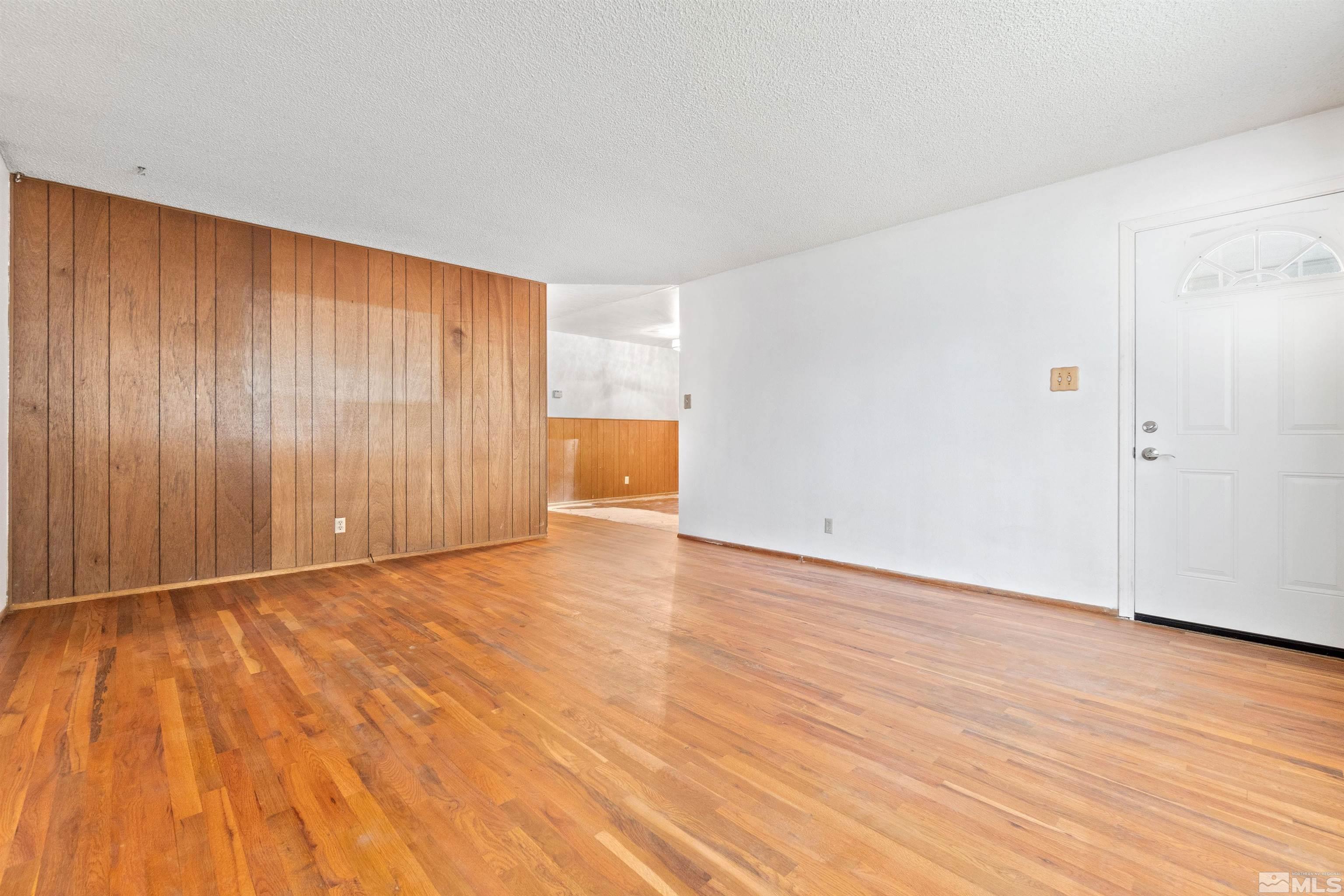 2501 Cannan Street Reno, NV 89512 - Photo 7 of 31 Photo 7
