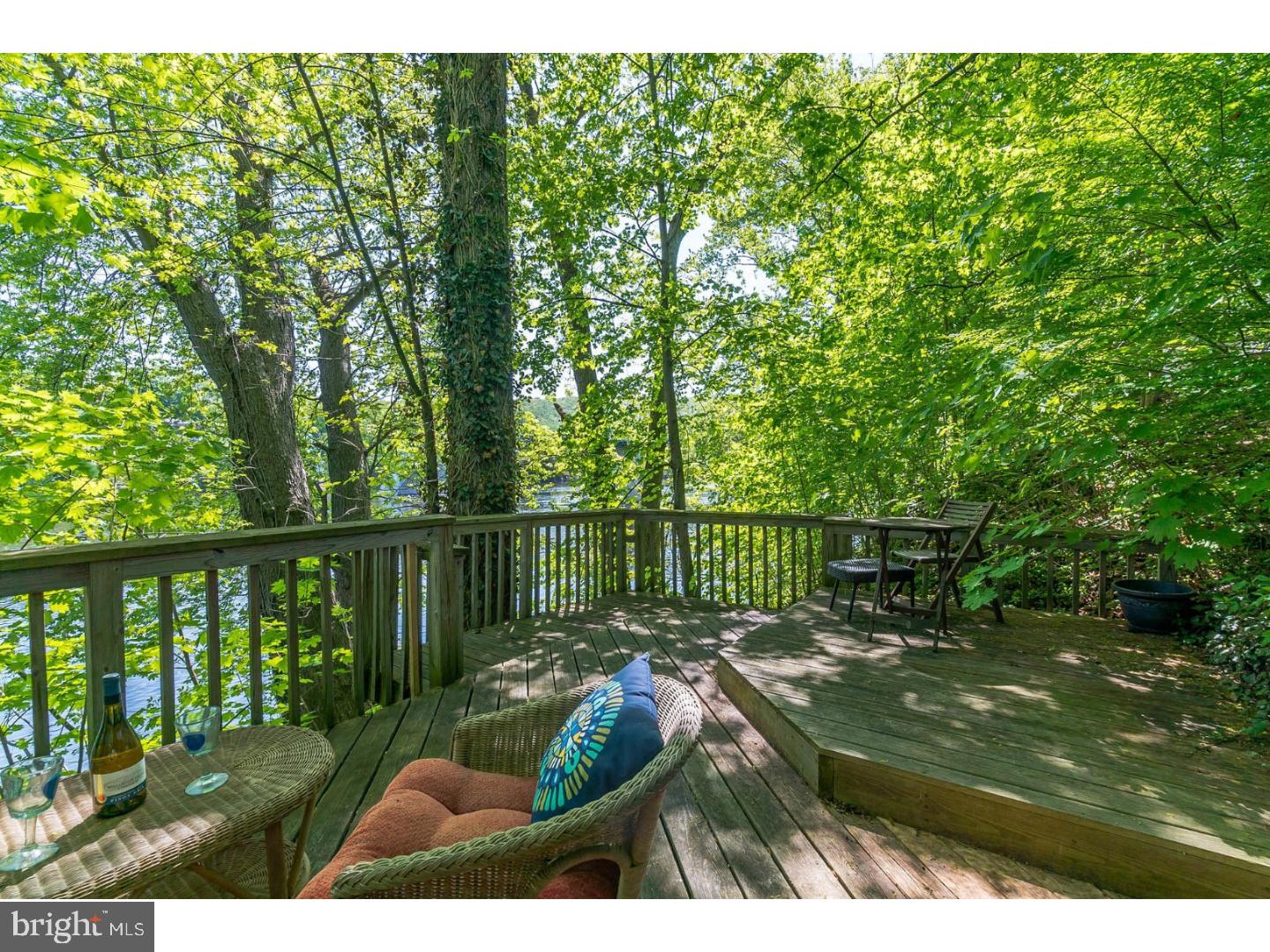 24 Delaware Road Riegelsville, PA 18077 - Photo 6 of 25 Deck
