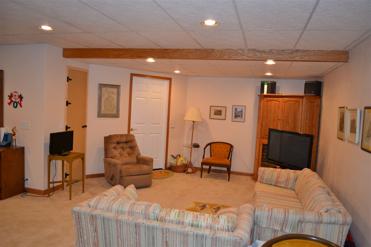4647 Marsh Road Kingsley, MI 49649 - Photo 20 of 29 1806188-19.JPG
