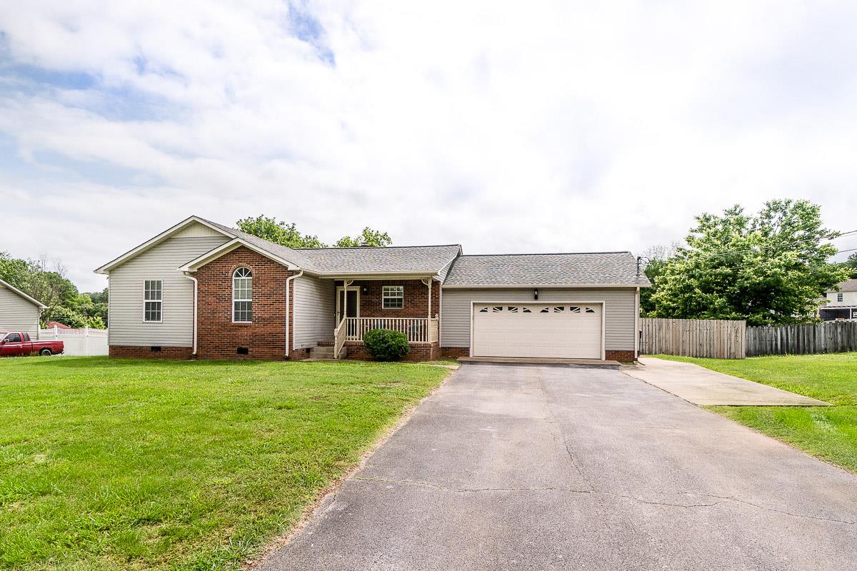 404 Rutherford Lane Columbia, TN 38401 - Photo 1 of 20 404 Rutherford Ln