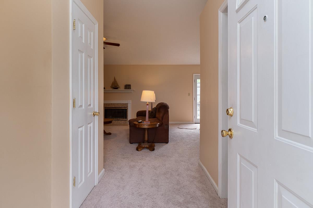 404 Rutherford Lane Columbia, TN 38401 - Photo 3 of 20 Welcome Home!