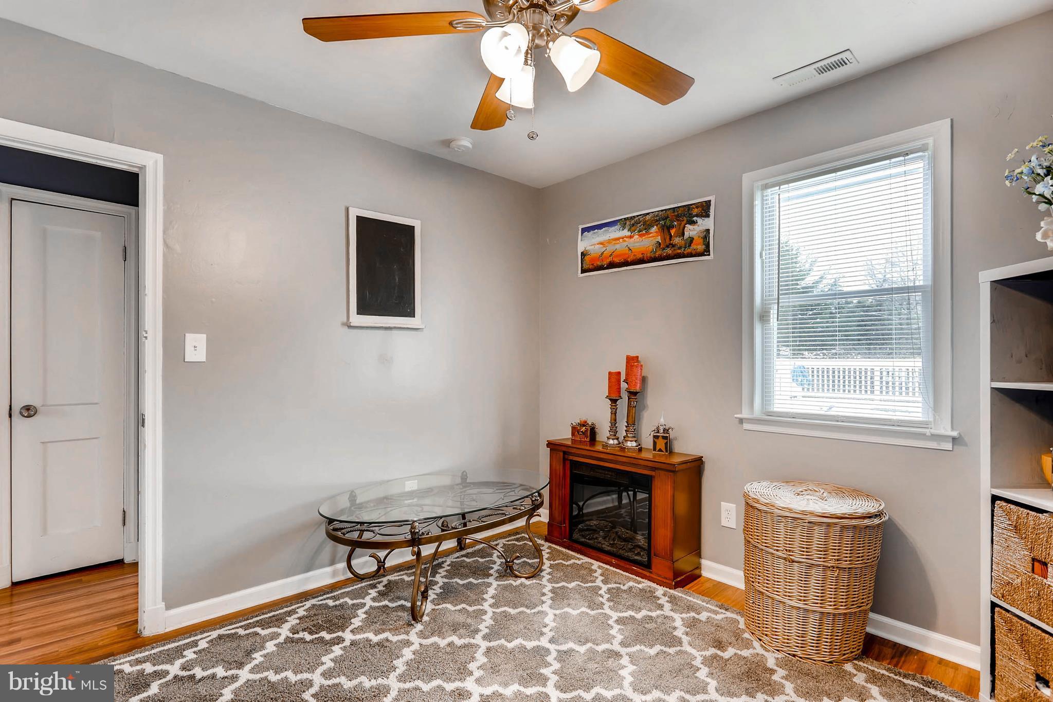 8645 Oakleigh Road Baltimore, MD 21234 - Photo 20 of 28 Spacious Main level bedrooms