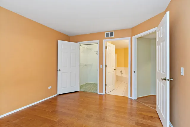 $265,000 | 500 Pembrook Court South, Unit A, Crystal Lake, IL 60014