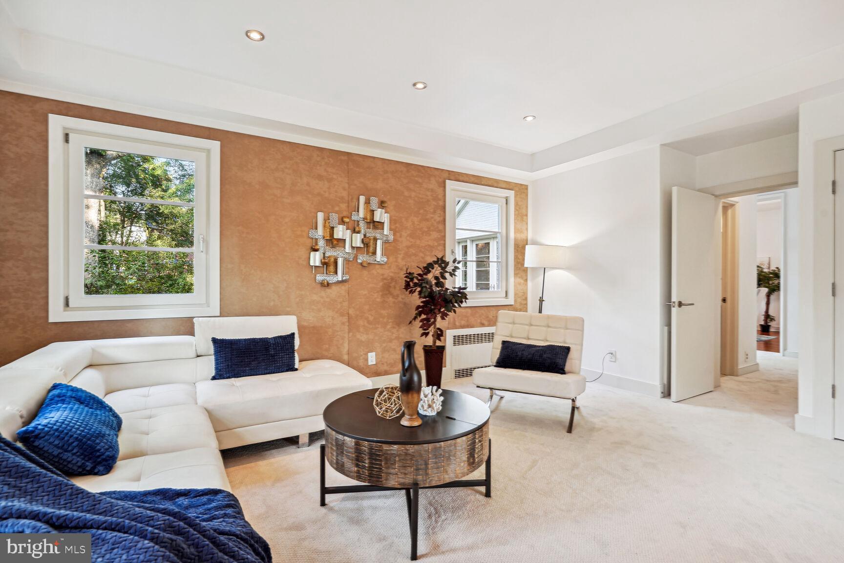 2501 Ridge Rd Drive Alexandria, VA 22302 - Photo 12 of 54