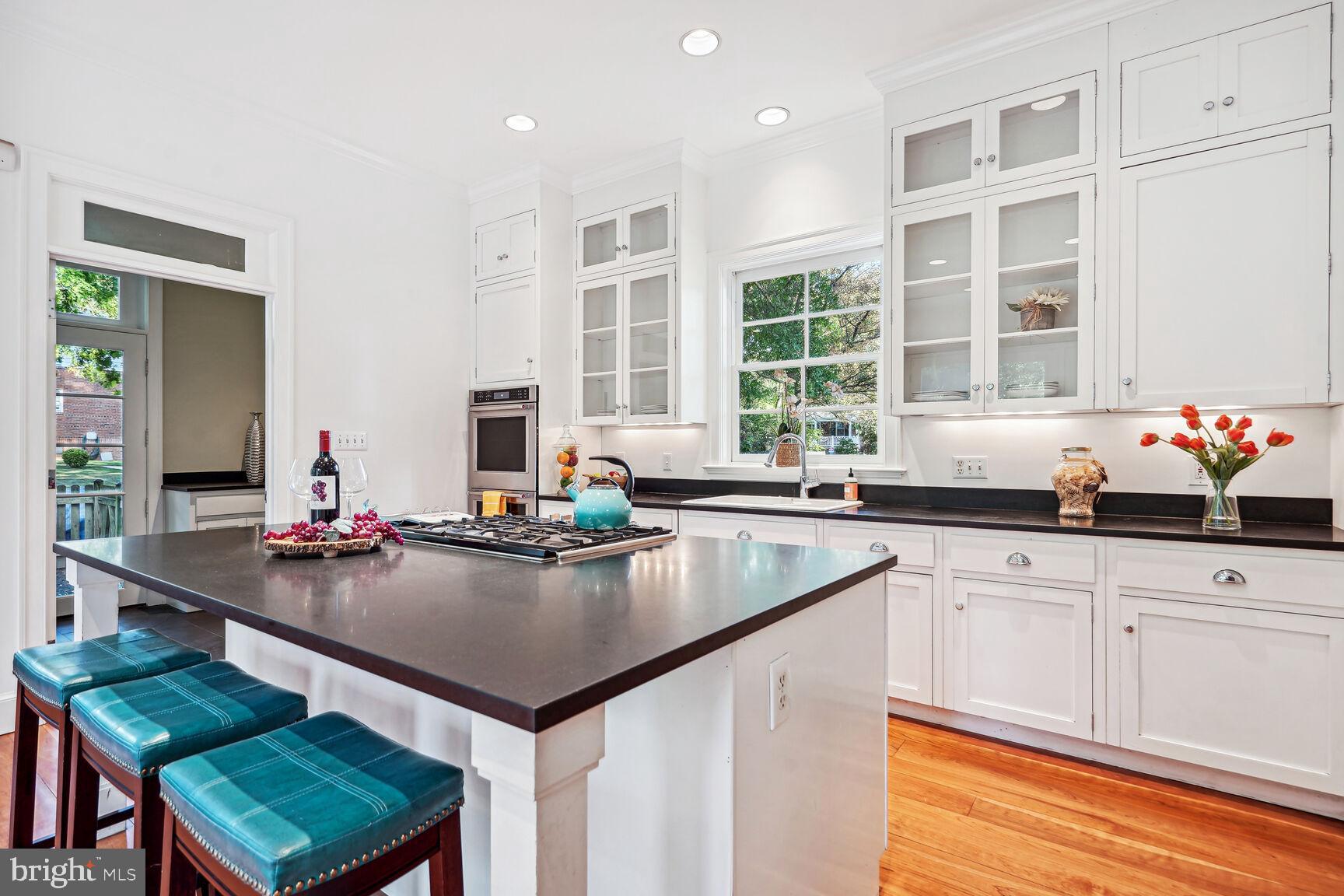 2501 Ridge Rd Drive Alexandria, VA 22302 - Photo 21 of 54