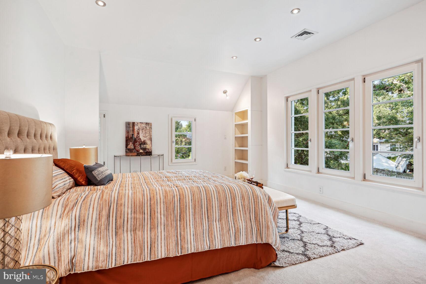 2501 Ridge Rd Drive Alexandria, VA 22302 - Photo 29 of 54