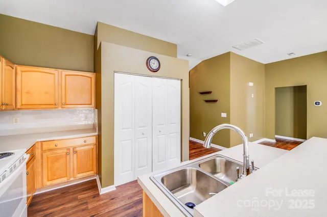 $2,200 | 5911 Vista Verde Court, Charlotte, NC 28273