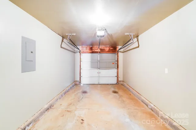 $2,200 | 5911 Vista Verde Court, Charlotte, NC 28273