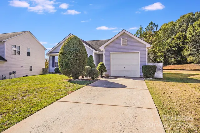 $2,200 | 5911 Vista Verde Court, Charlotte, NC 28273