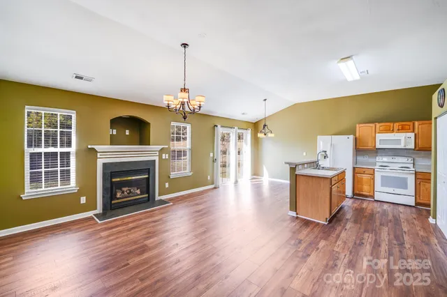 $2,200 | 5911 Vista Verde Court, Charlotte, NC 28273