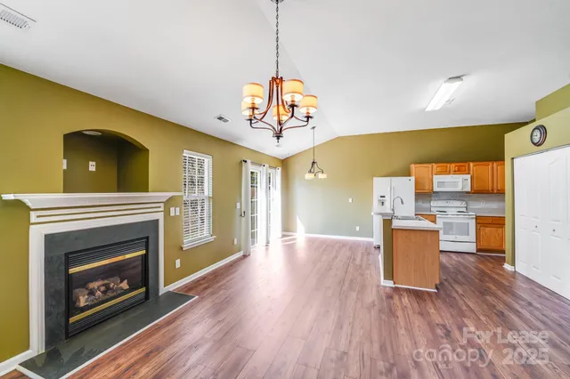 $2,200 | 5911 Vista Verde Court, Charlotte, NC 28273