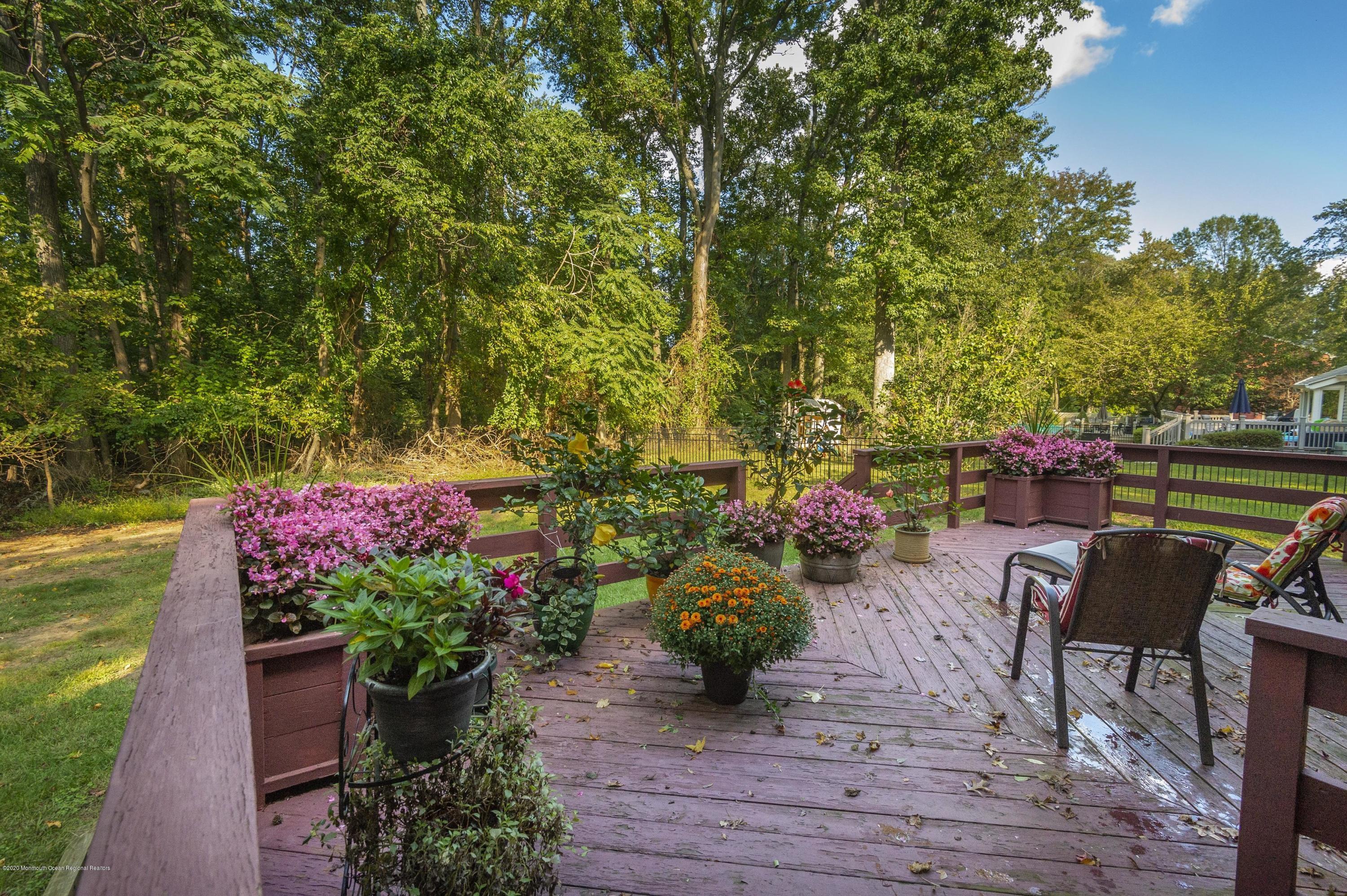 176 Lynch Road Middletown, NJ 07748 - Photo 21 of 24 21-TXkg4bEOT1WSGAVfgY5O_8961