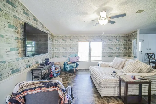 $979,900 | 14050 Southeast 50 Street, Morriston, FL 32668