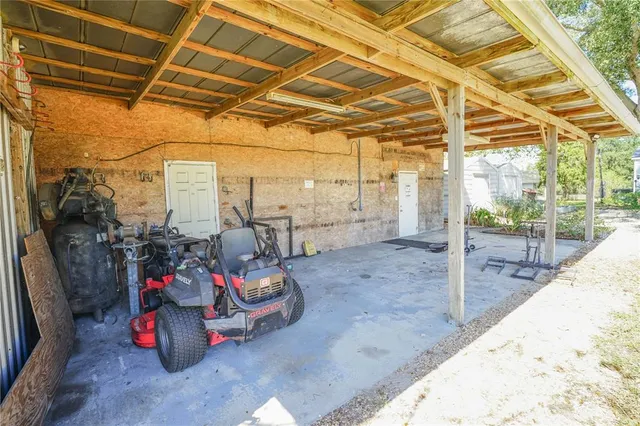 $979,900 | 14050 Southeast 50 Street, Morriston, FL 32668