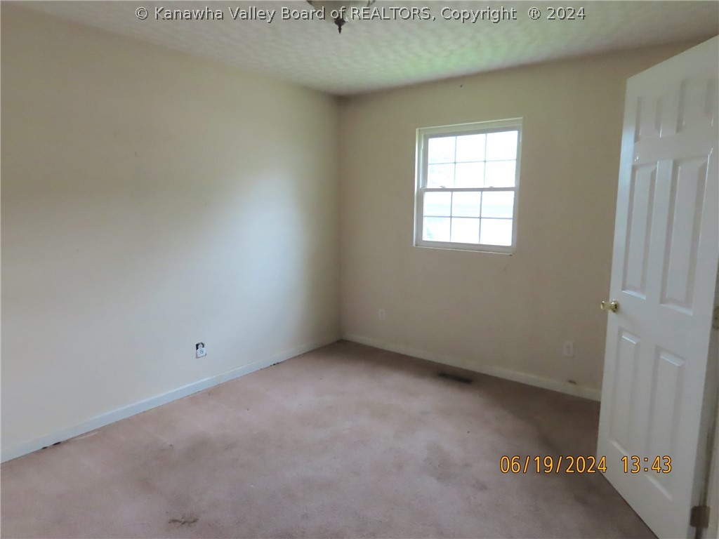 97 Hammer Ml Road Nitro, WV 25143 - Photo 20 of 24 Gallery Image 20