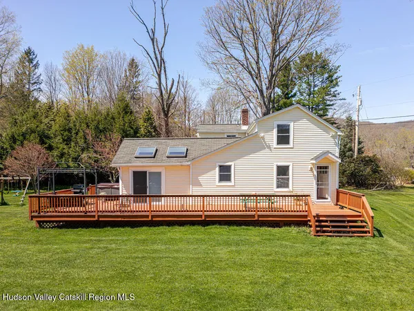 $719,000 | 81 Black Grocery Road, Hillsdale, NY 12529