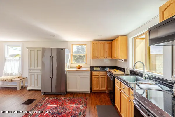 $719,000 | 81 Black Grocery Road, Hillsdale, NY 12529