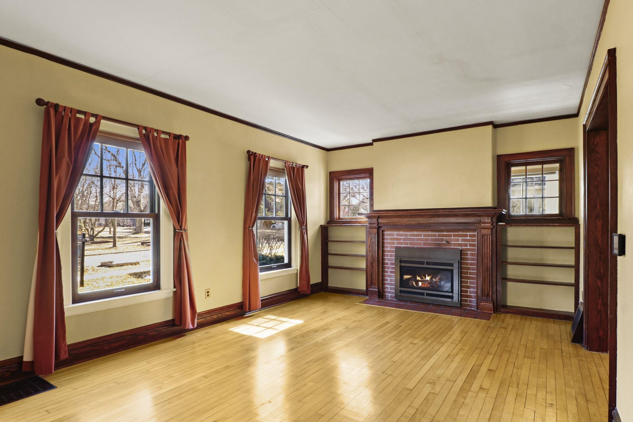 30 Virginia Madison, WI 53726 - Photo 4 of 38