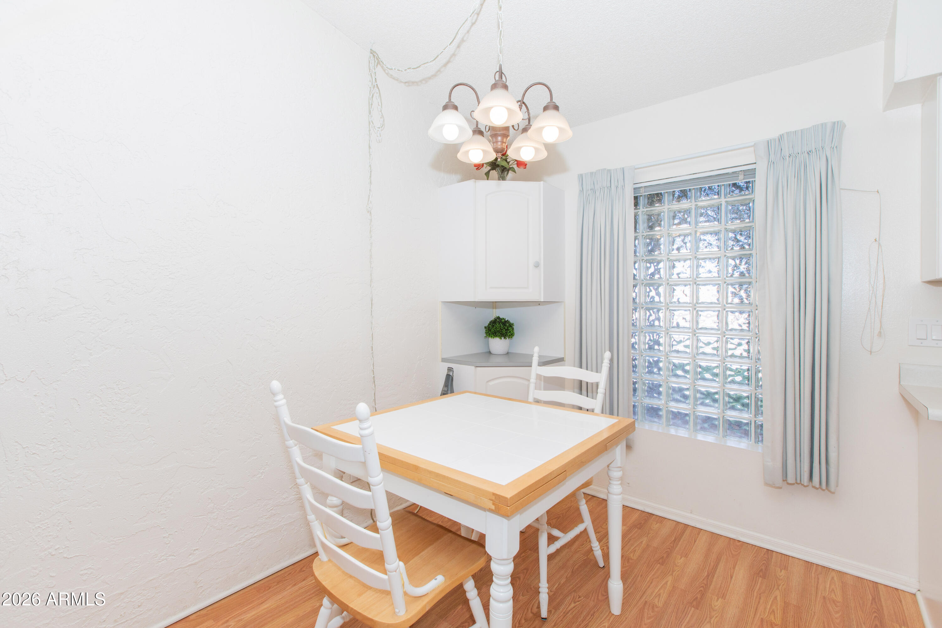 633 South Power Road, Unit 356 Mesa, AZ 85206 - Photo 3 of 38 Dining Area