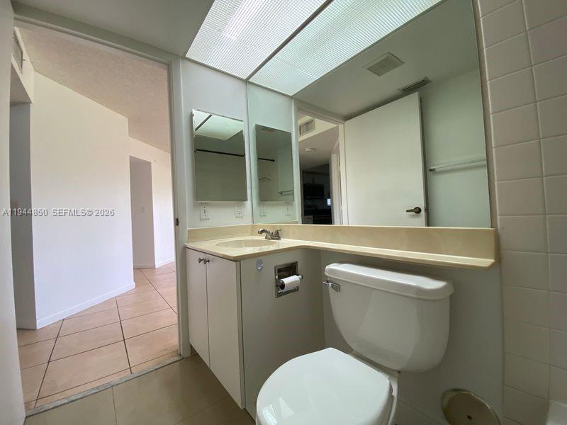 2629 Southeast 19th Court, Unit 103C Homestead, FL 33035 - Photo 23 of 30