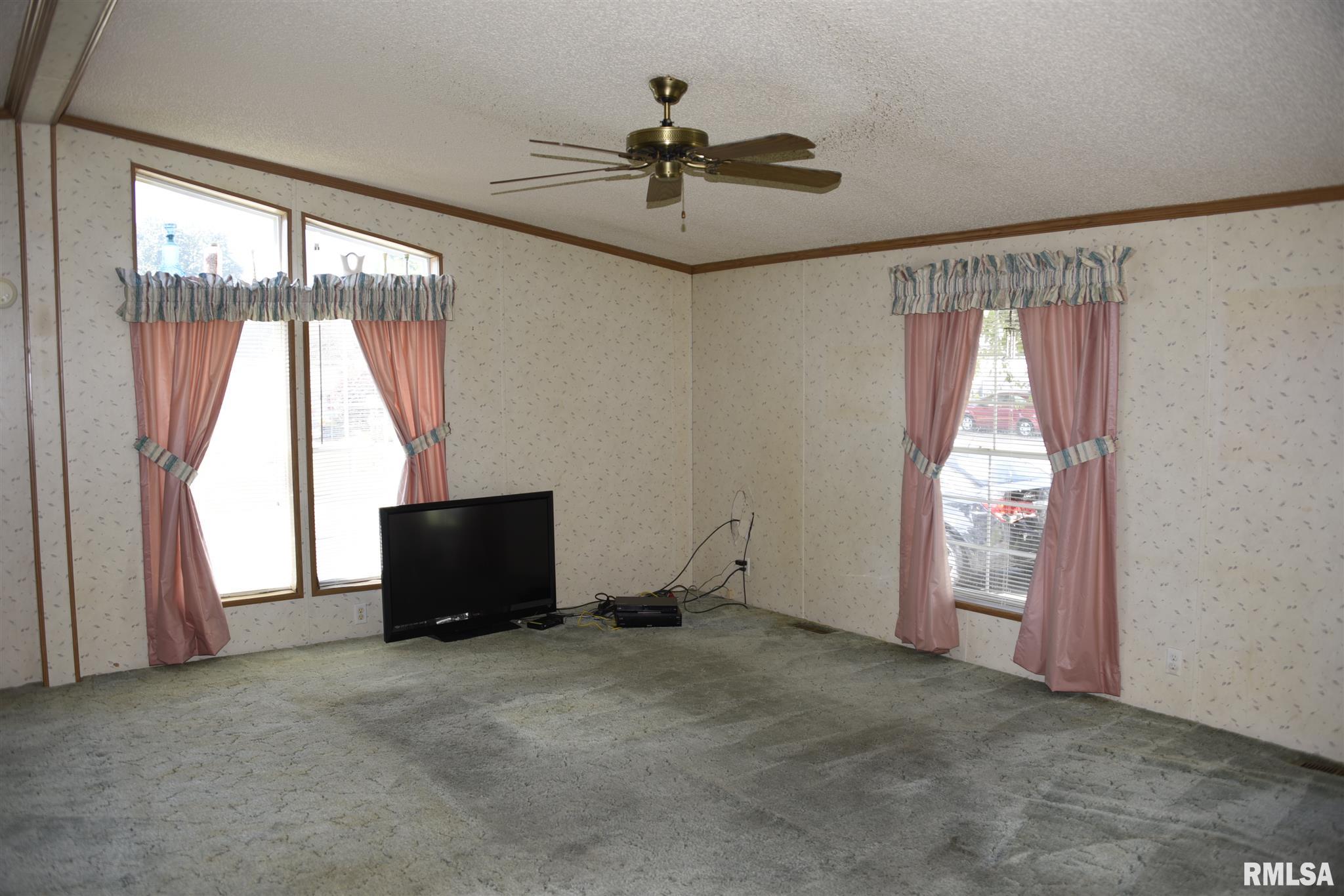 3451 Ridge Avenue, Unit 7 Springfield, IL 62702 - Photo 2 of 10