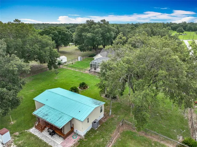 $825,000 | 17670 Southeast 283rd Avenue, Umatilla, FL 32784