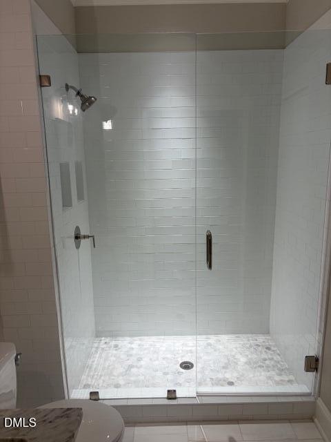 607 Smedes Place, Unit B Raleigh, NC 27605 - Photo 14 of 16 Walkin Shower