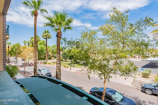 $449,900 | 17 West Vernon Avenue, Unit 11, Phoenix, AZ 85003