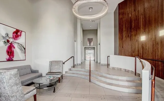 $459,700 | 17 West Vernon Avenue, Unit 11, Phoenix, AZ 85003