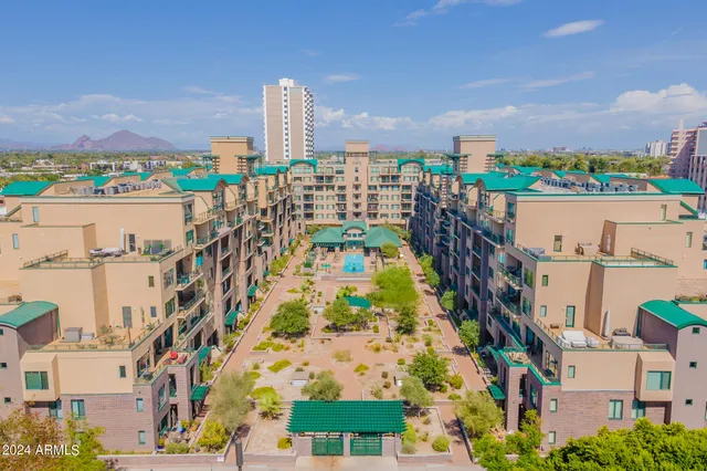 $459,700 | 17 West Vernon Avenue, Unit 11, Phoenix, AZ 85003