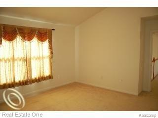 2399 Jackson Drive Rochester, MI 48309 - Photo 9 of 16 master.jpg
