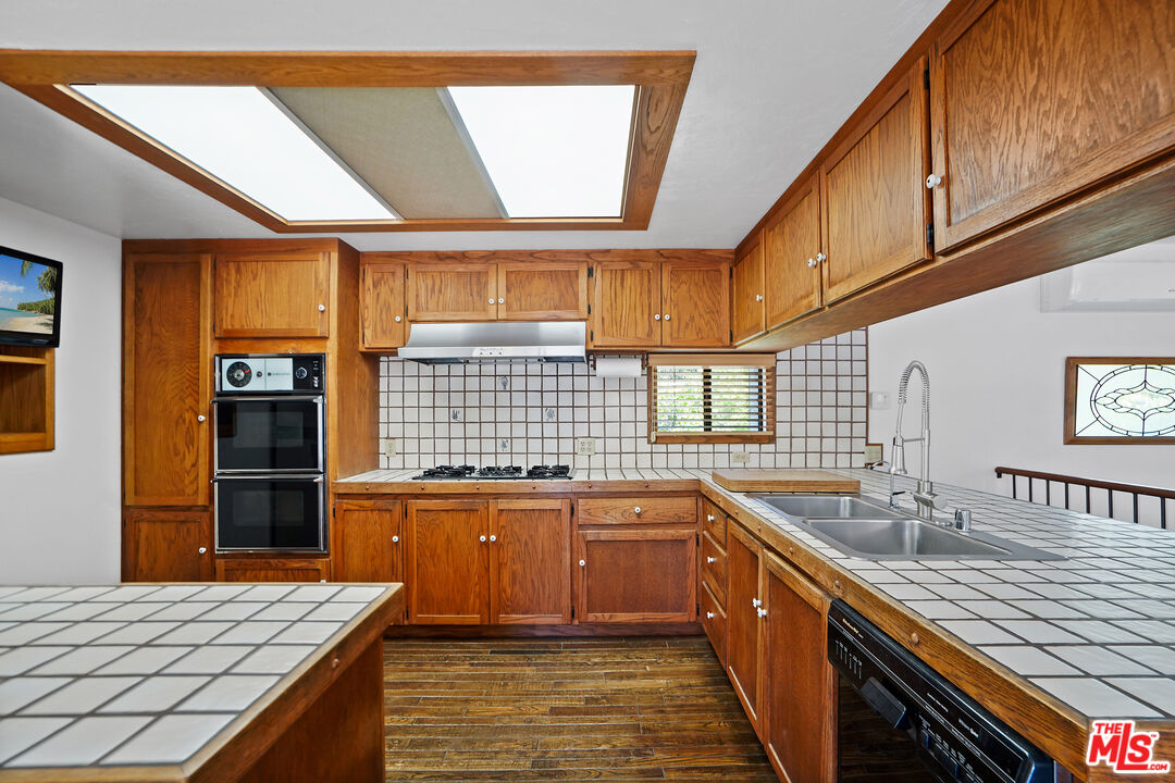 5805 Ramirez Canyon Road Malibu, CA 90265 - Photo 6 of 24 Gallery Image 6
