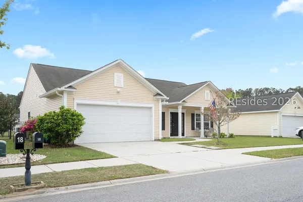 $385,000 | 16 Savannah Oak Drive, Bluffton, SC 29910