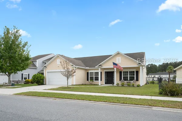 $385,000 | 16 Savannah Oak Drive, Bluffton, SC 29910