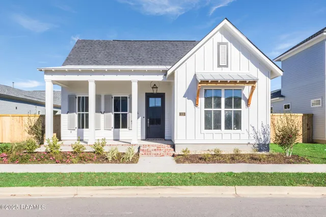 $484,765 | 113 Appleton Lane, Youngsville, LA 70592