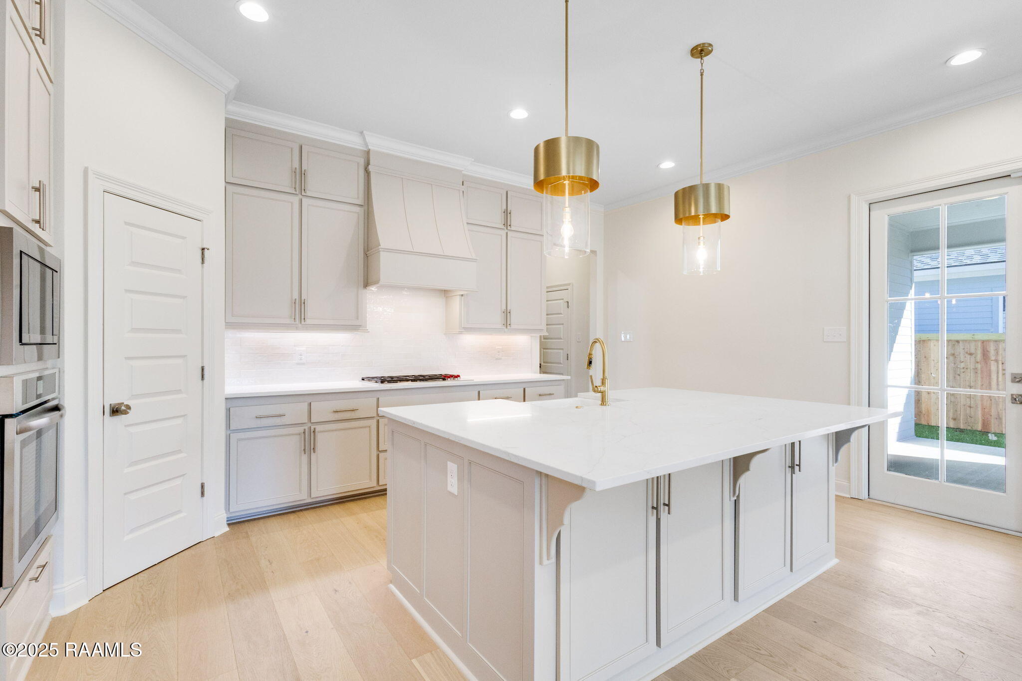 113 Appleton Lane Youngsville, LA 70592 - Photo 11 of 32 14-web-or-mls-113 Appleton Lane-14