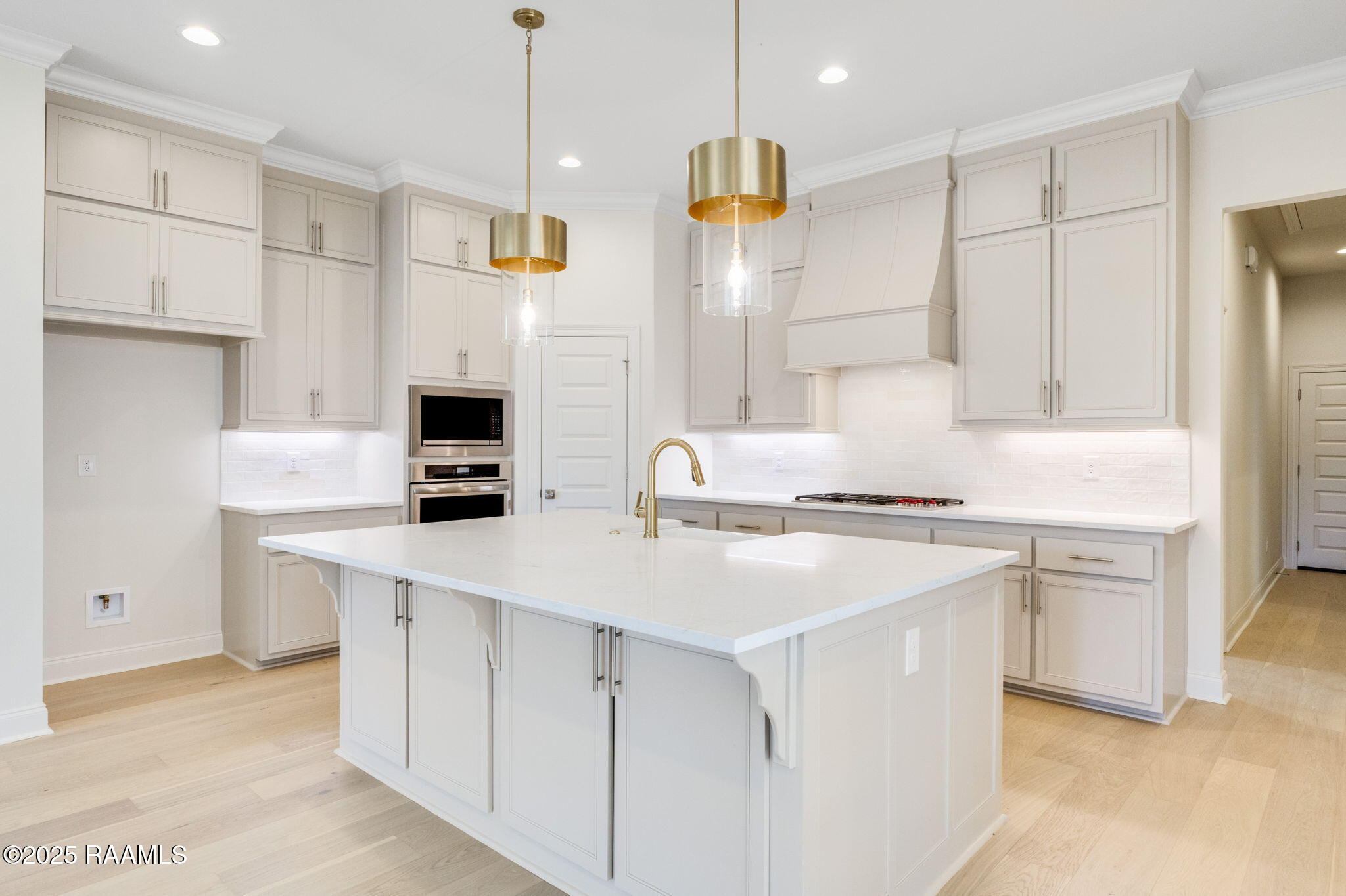 113 Appleton Lane Youngsville, LA 70592 - Photo 9 of 32 12-web-or-mls-113 Appleton Lane-12