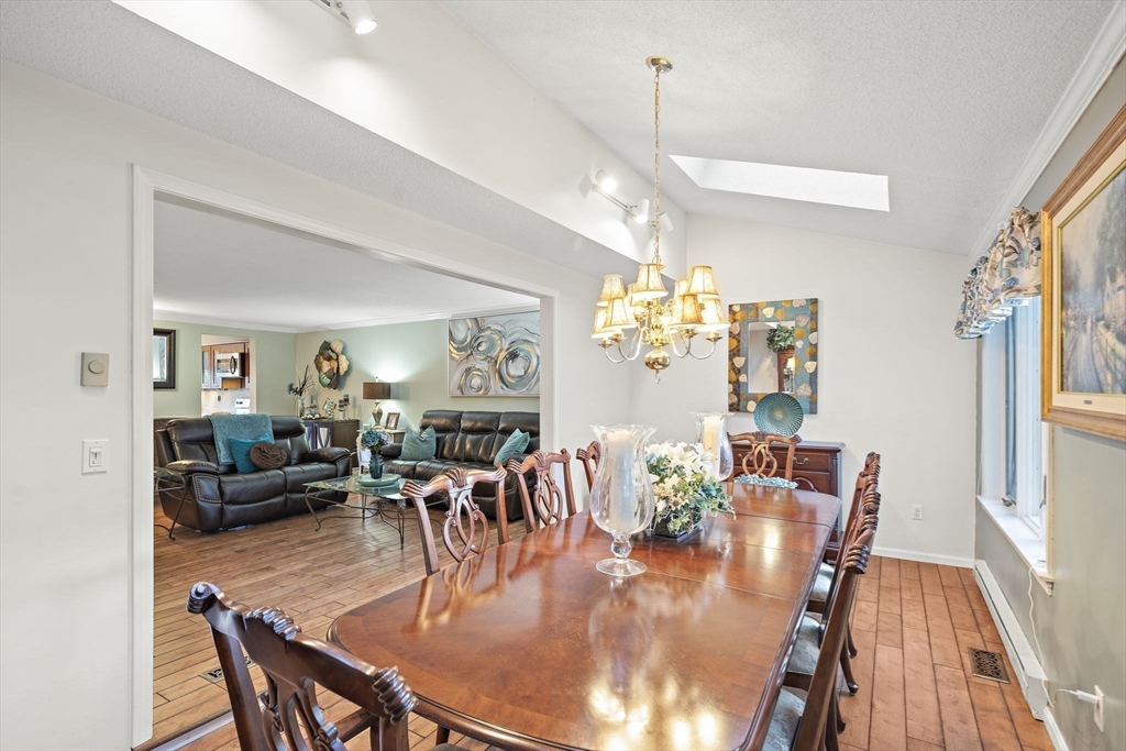 86 Abington Road, Unit 86 Danvers, MA 01923 - Photo 12 of 41