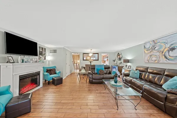 $599,900 | 86 Abington Road, Unit 86, Danvers, MA 01923