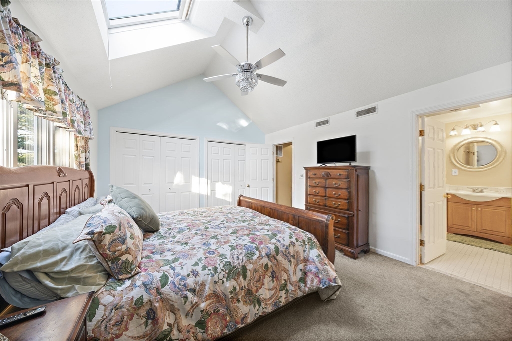 86 Abington Road, Unit 86 Danvers, MA 01923 - Photo 20 of 41