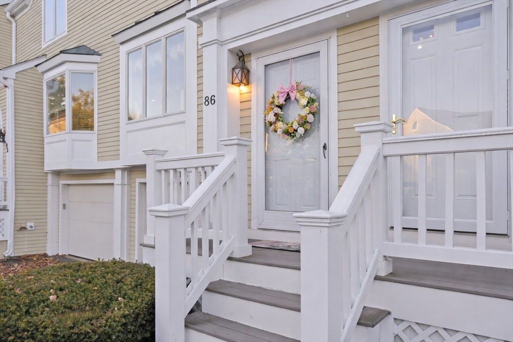 86 Abington Road, Unit 86 Danvers, MA 01923 - Photo 2 of 41