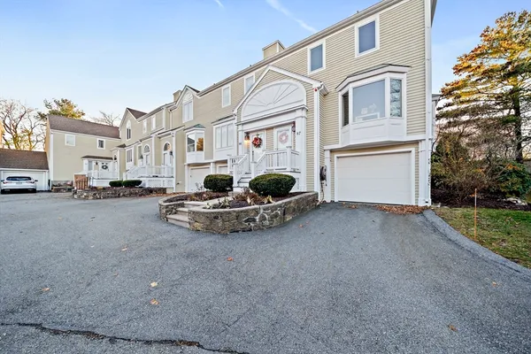 $599,900 | 86 Abington Road, Unit 86, Danvers, MA 01923